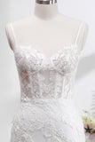 Sweep Train Tulle Corset Spaghetti Straps Wedding Dress with Appliques